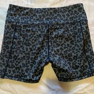 Kiava 5” luxe shorts